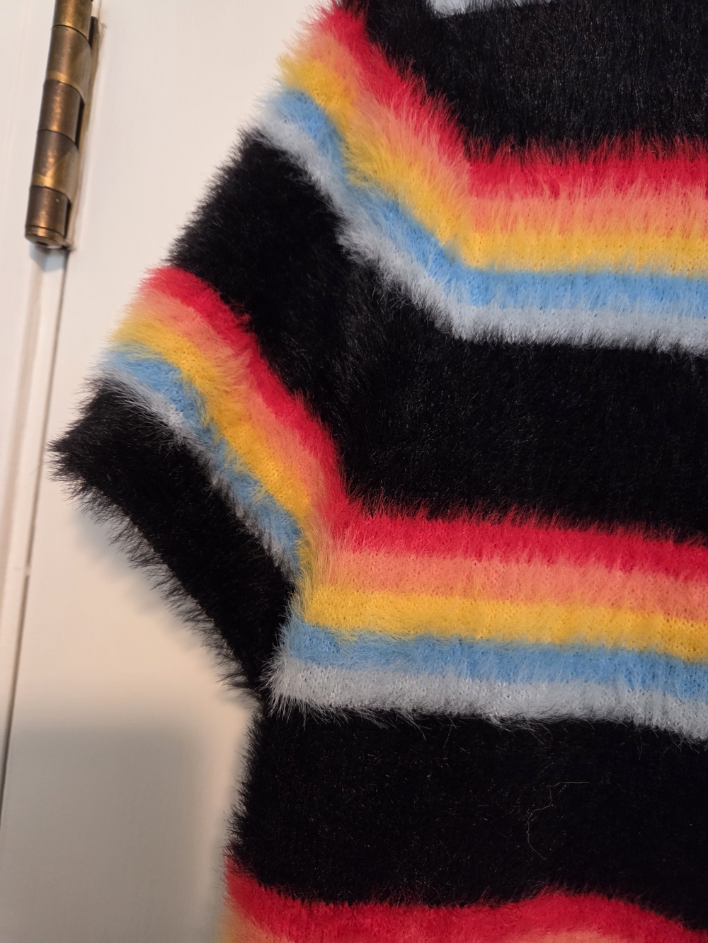 No Boundaries Black Fuzzy Short Sleeve Tee with Rainbow Stripes - Picture 3 of 7